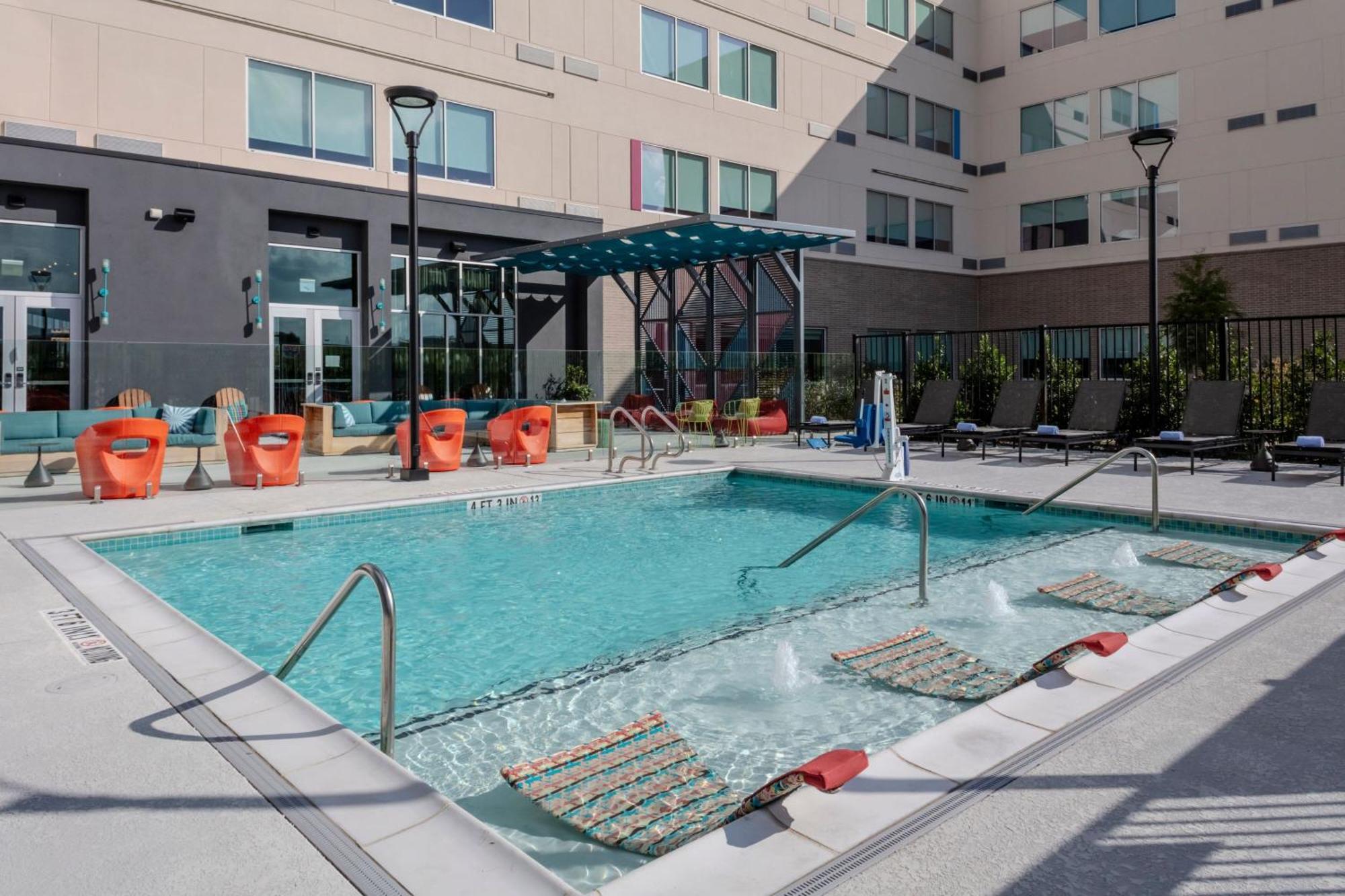 Aloft Dallas Arlington South Eksteriør billede